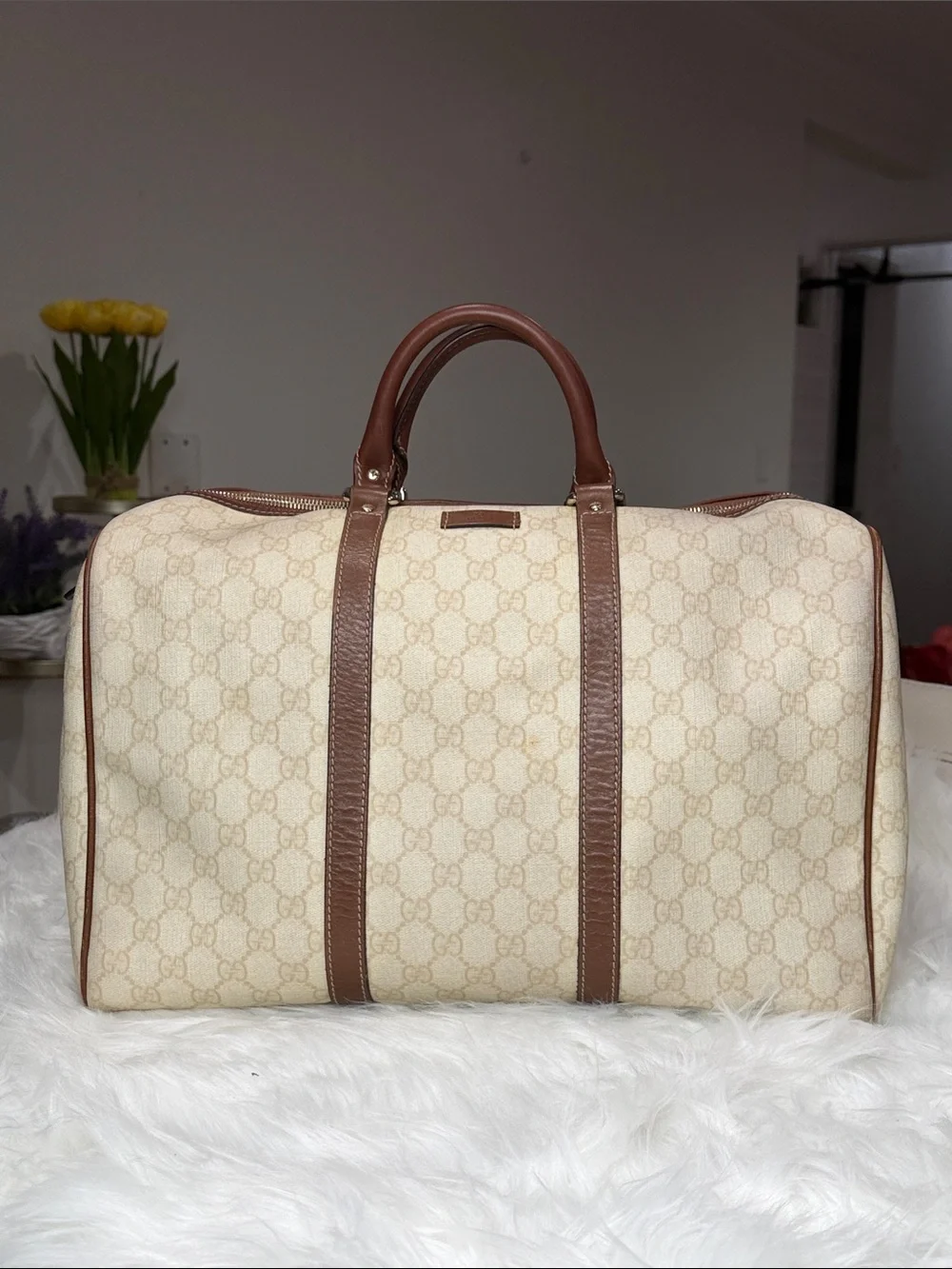 💯Authentic Gucci Beige GG Monogram Duffel with Brown Leather Trim🍀
